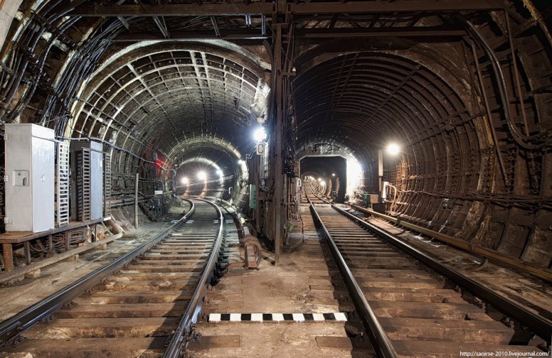 Локоть пообещал продолжение строительства метро